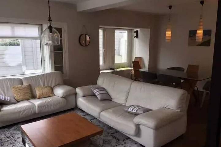 Location de vacances pour 8 personnes dans Gare De Pornichet