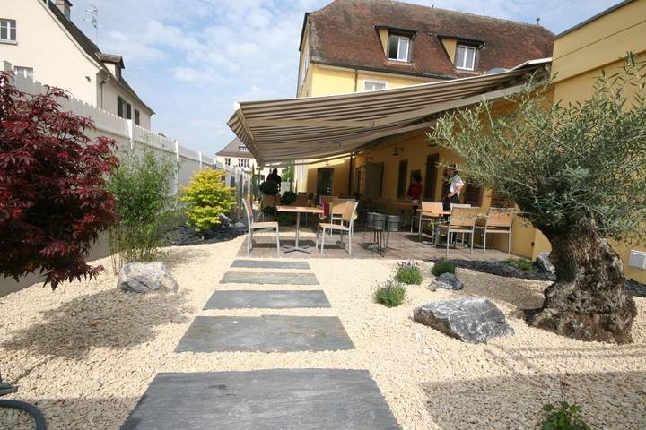 Gîte pour 7 personnes, avec jardin et vue à Jebsheim