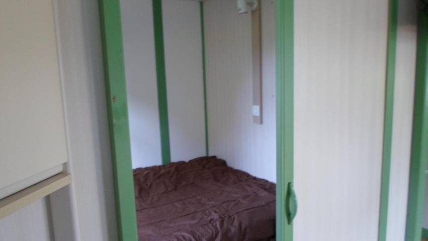 Location de vacances pour 5 personnes, avec piscine et vue ainsi que terrasse et bassin pour enfant à La Chapelle-devant-Bruyères - 4