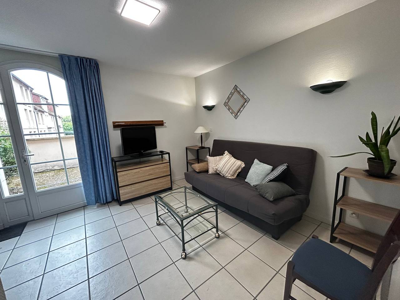 Appartement entier, Appartement Résidence, Piscine, 200m des Thermes in La Roche-Posay, Vienne (France)