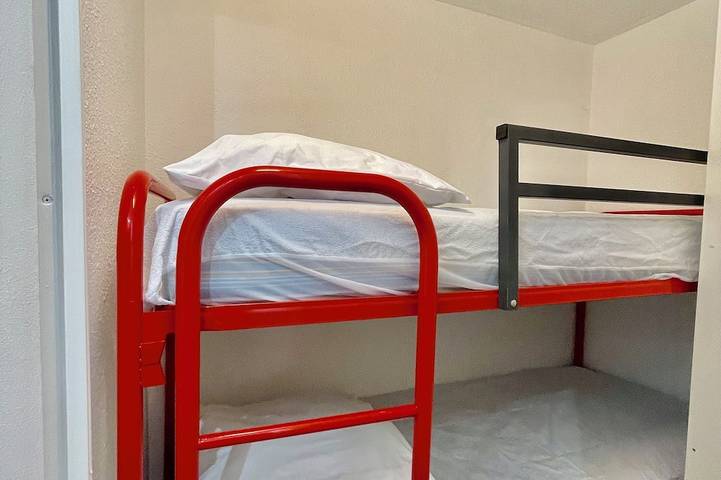 Gîte pour 8 personnes dans Cinéma L'Aiguille - 3