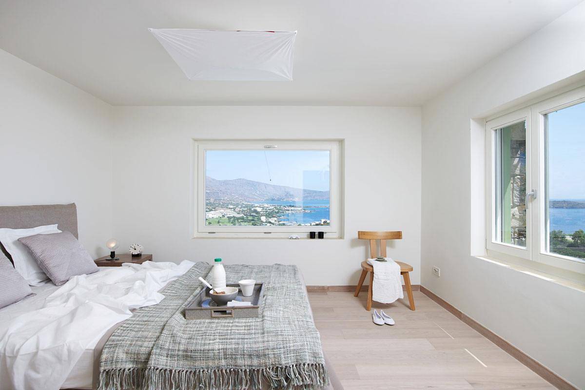 Villa Queen with a heated pool in Elounda, North Crete