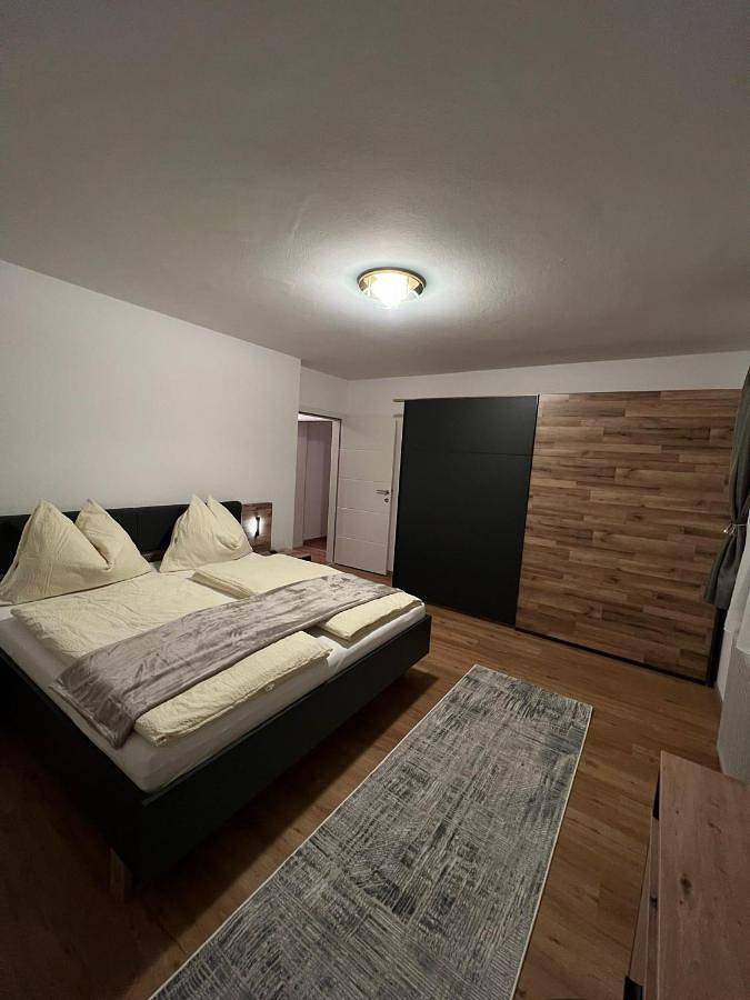 Ferienwohnung für 4 Personen, mit Balkon und Terrasse in Bischofshofen