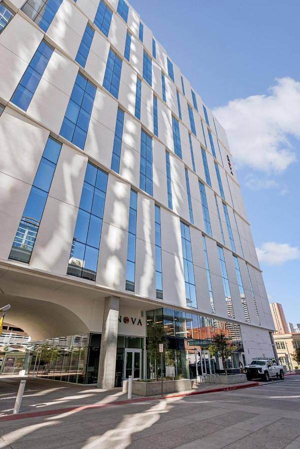 Apartamento para 2 personas, con vistas además de terraza y piscina, Se admiten mascotas en Phoenix