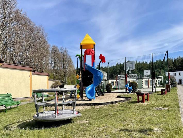 Dom dla 4 osób, z taras, Dla rodziny w Łazy