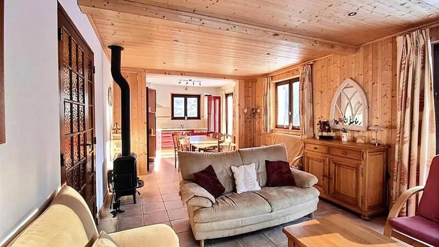 Chalet pour 9 personnes, avec Balcon ainsi que Terrasse et Jardin à Saint-Jean-d'Aulps