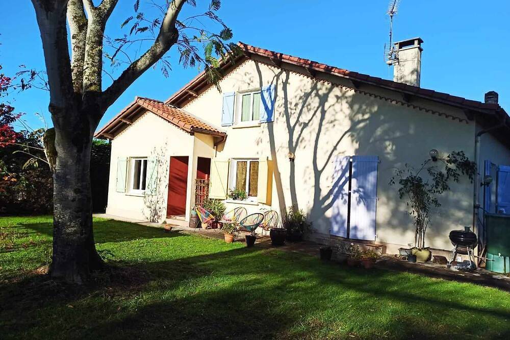 Chambres d'hôtes / Gîte à Eugénie les Bains in Eugénie-les-Bains, Landes
