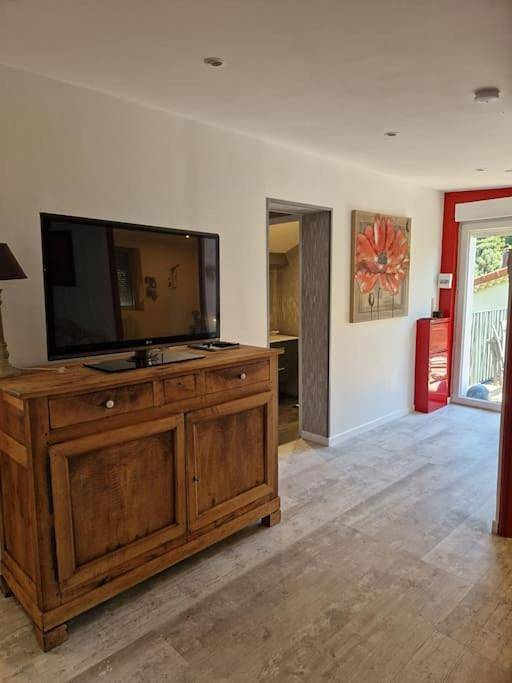 Gîte pour 5 personnes, avec terrasse et vue à Asperjoc - 3