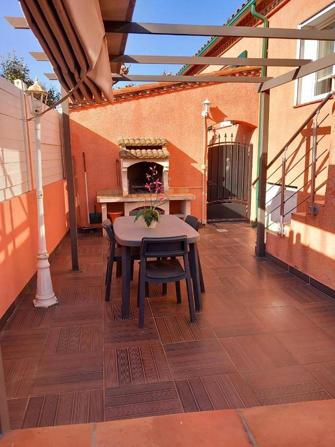 Location de vacances pour 2 personnes, avec terrasse, adapté aux familles à Saint-Jean-Pla-de-Corts