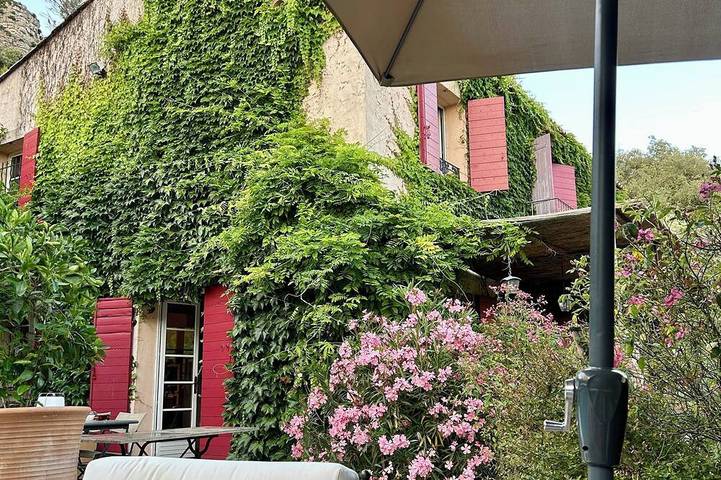 Maison de vacances pour 6 personnes, avec piscine à Vauvenargues