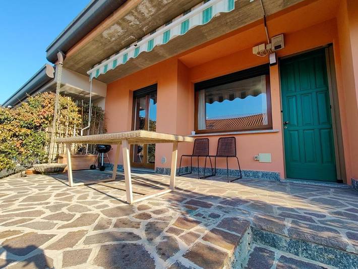 Chambre d’hôte pour 3 personnes, avec vue ainsi que vue sur le lac et jardin à Lierna - 2