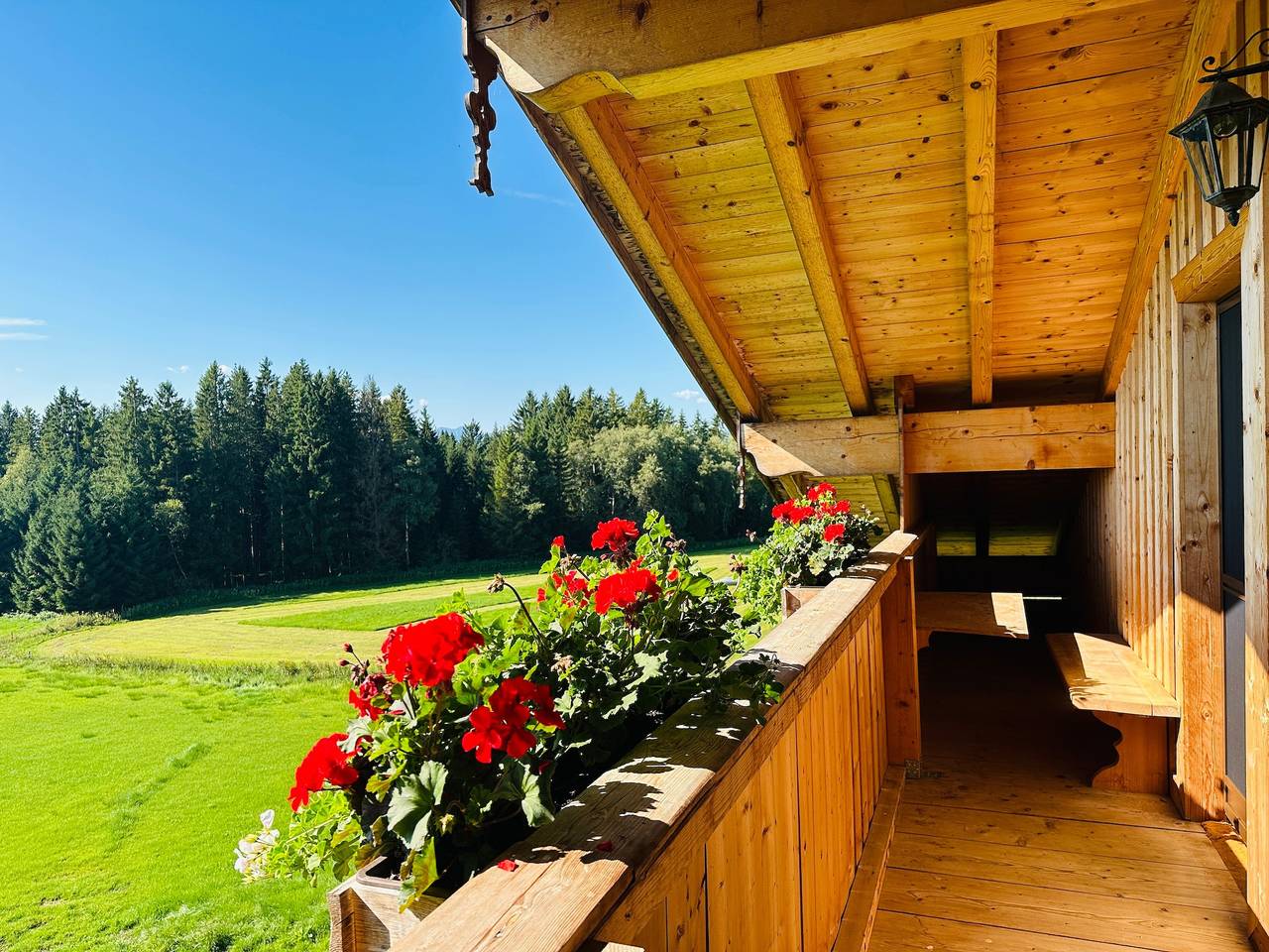 Ganze Ferienwohnung, Langegger Alm - Sennerstube in Bernbeuren, Romantische Straße