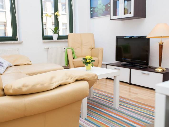 Ferienwohnung für 4 Personen, mit Ausblick und Balkon in Leipzig-Ost