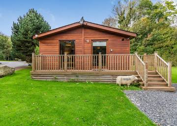 Chalet for 4 People in Cumbria, North West England, Photo 2
