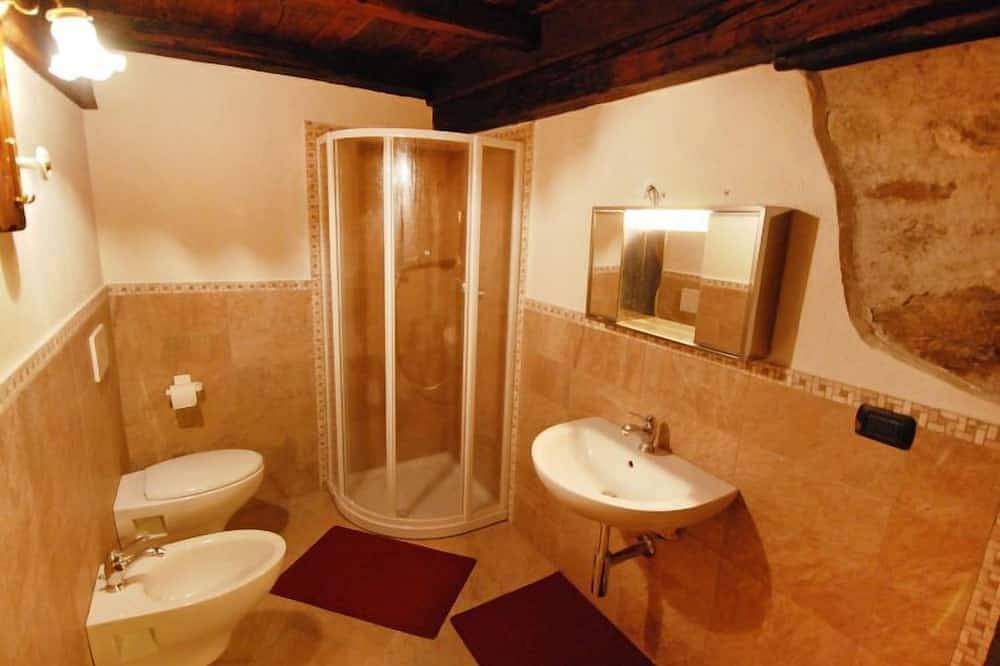 Appartamento intero, Les Cors in Fénis, Comune di Fénis