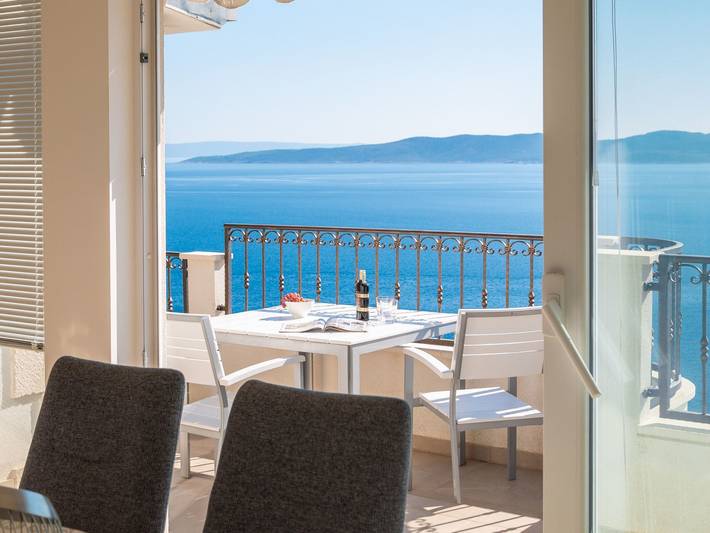 Villa Sandra - Privater Pool in Pisak, Omis-Riviera