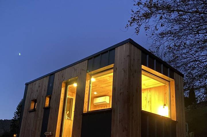 Gîte pour 3 personnes, avec Jardin