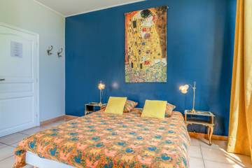 Chambre D’hôte pour 2 Personnes dans Lagarde-Paréol, Provence, Photo 2