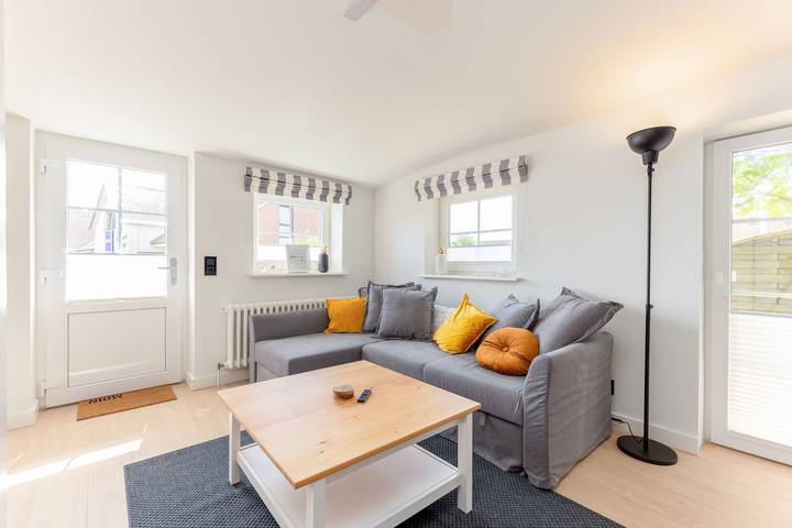 Ferienwohnung für 2 Personen, mit Terrasse, mit Haustier in Wenningstedt - 2