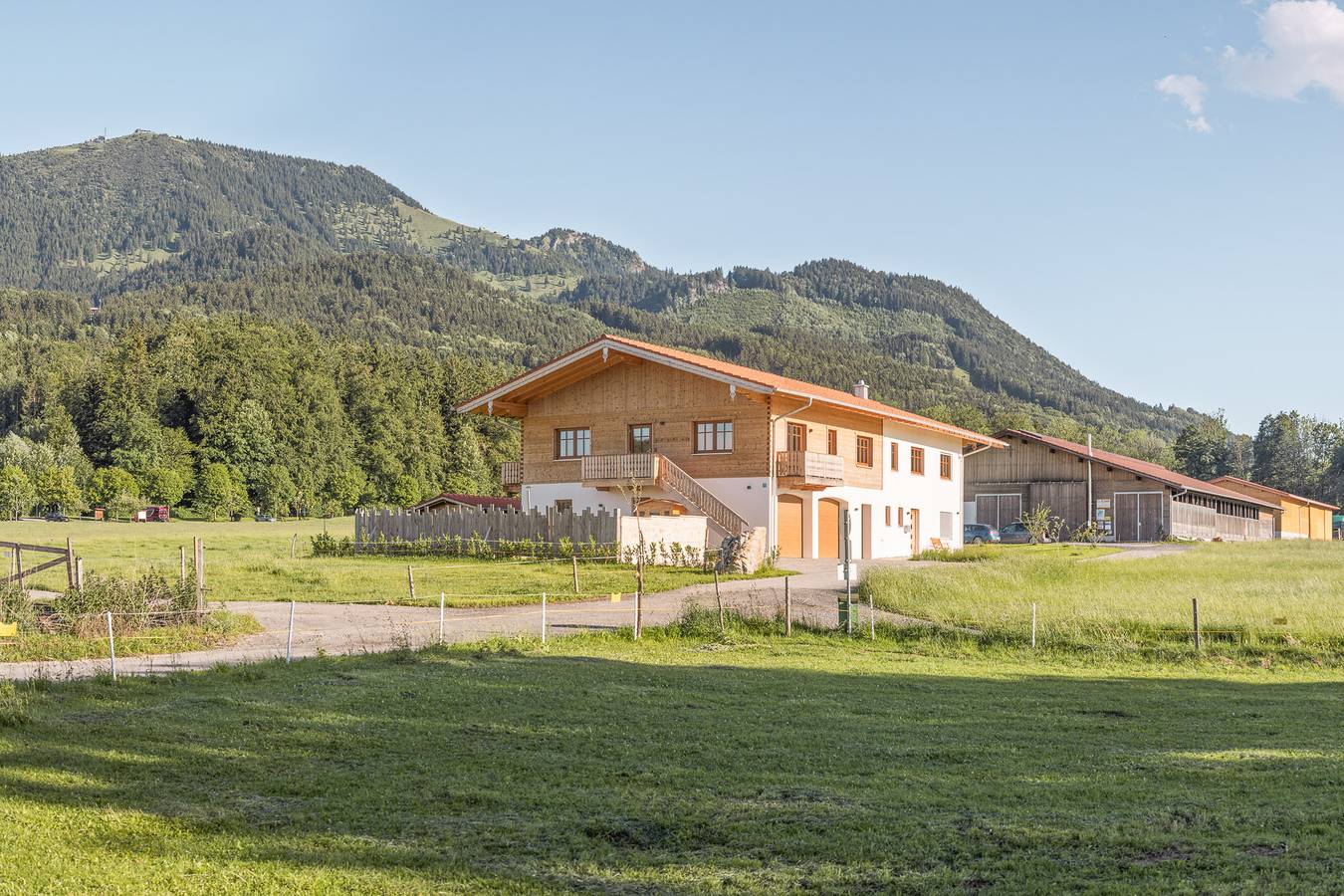 Ganze Ferienwohnung, Alpen Lodge Samerberg - Ferienwohnung Adler 42 qm für 4 Personen in Samerberg, Bayerische Alpen