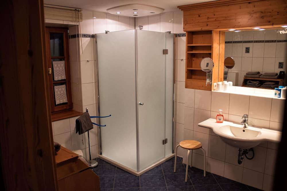 Cozy Gutskate in an idyllic village location and high quality accommodation (4 stars) in Krummin, Usedomer Norden