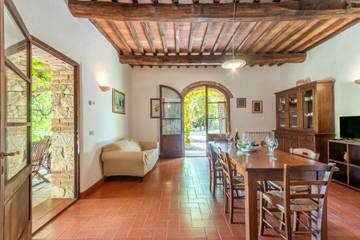 Apartment for 8 People in Rapolano Terme, Siena Province, Photo 1