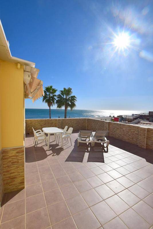 Apartamento entero, Apartment with Sea View in La Carihuela, Torremolinos