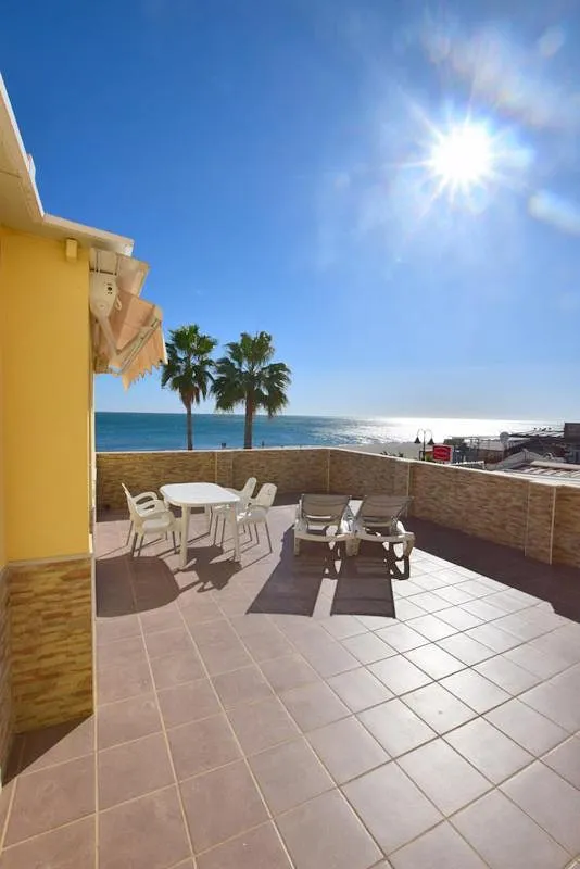 Apartamento entero, Apartment with Sea View in La Carihuela, Torremolinos