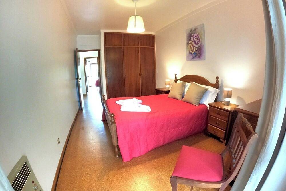 Ganze Wohnung, Carcavelos, 3 bedroom renovated, S. D. Rana in Carcavelos e Parede, Costa de Lisboa