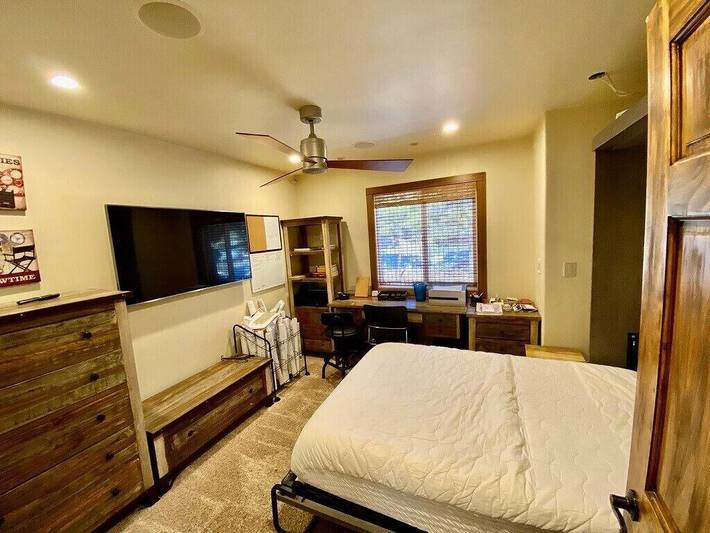 Vacation rental for 7 people, with terrace and hot tub as well as sauna in Diamond Peak