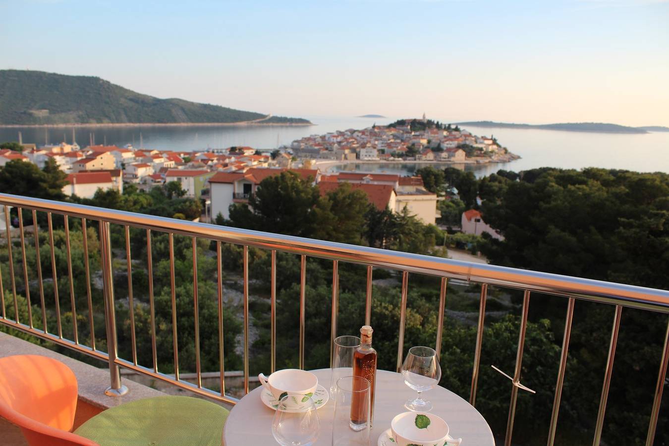 Entire apartment, Penthouse Apartment with sea view in Primosten, Šibenik-Knin