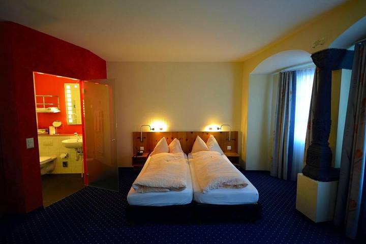 Hôtel pour 2 personnes, avec vue, animaux acceptés à Coire - 2