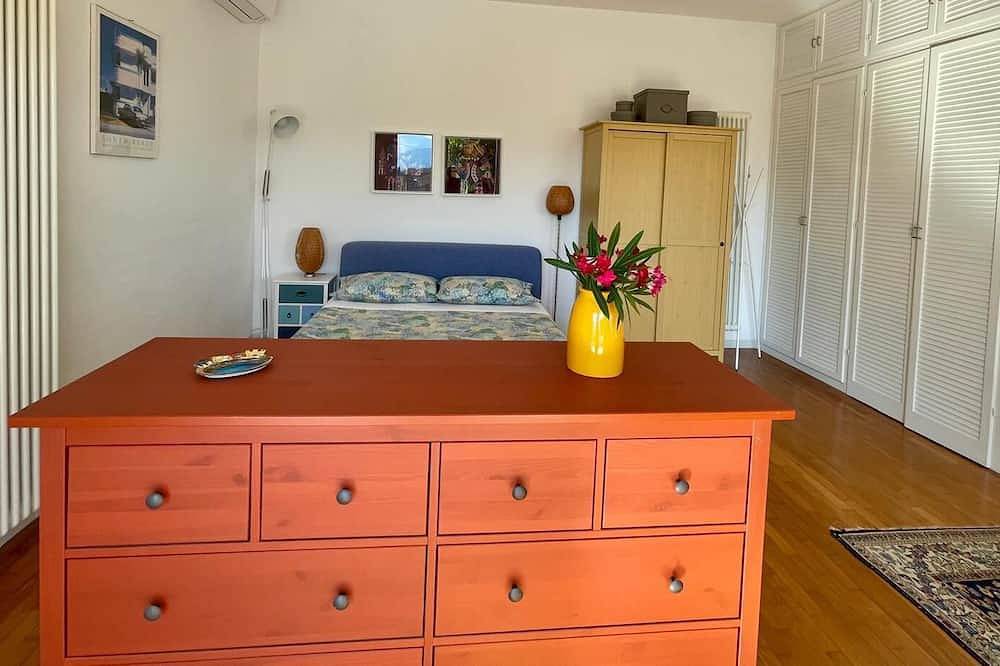 Apartamento entero, Plumbago Blue vicinity Montemarcello Sarzana Lerici Portovenere 5Terre Versilia in Ameglia, Municipio de Ameglia