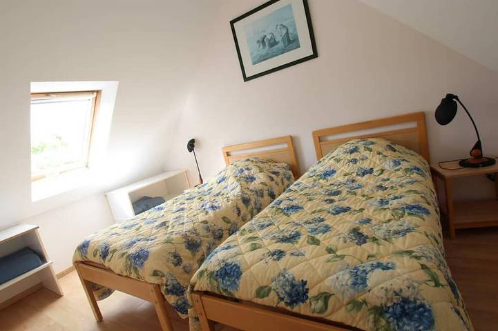 Gîte pour 6 personnes, avec jardin dans Biville - 4