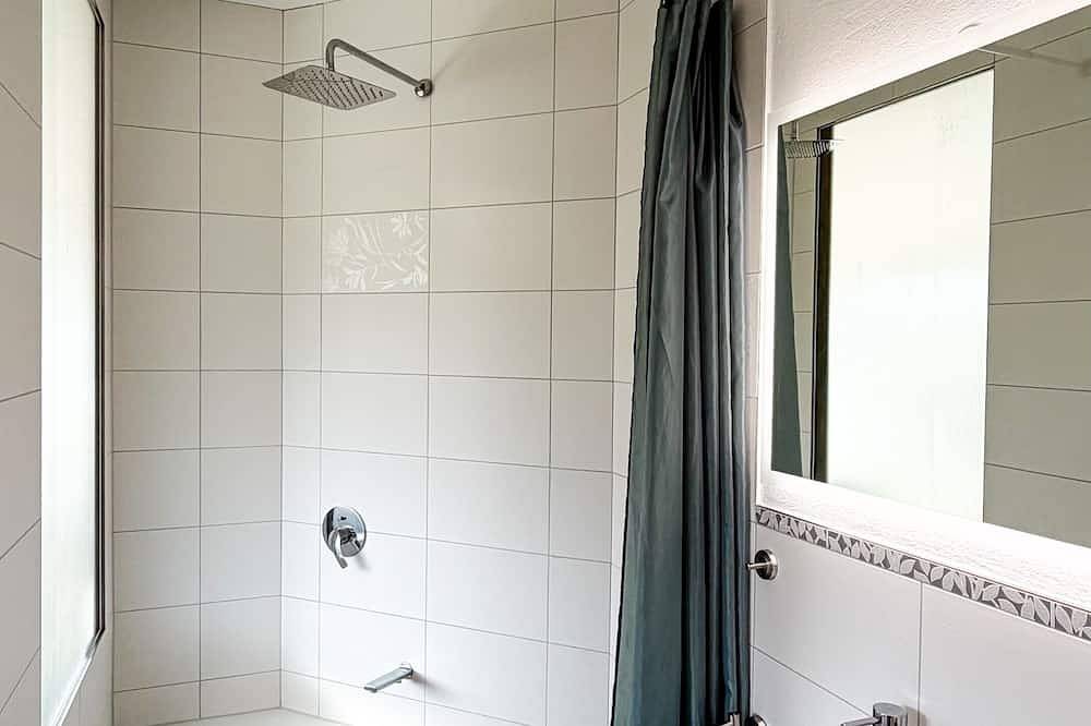 Ganze Wohnung, Stilvolles, großzügiges 2-Zimmer-Apartment in Irrel, Eifelkreis Bitburg-Prüm
