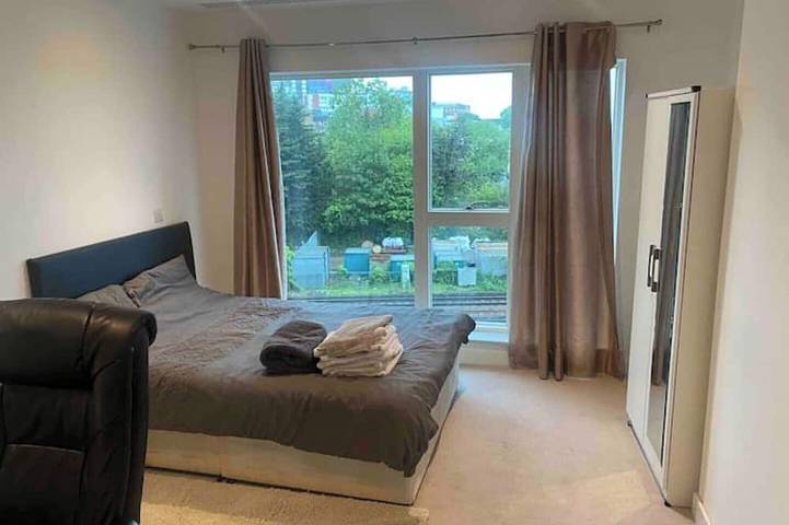 Apartamento entero, Luxury 2 Bedroom 2 Bathroom Apartment East Croydon in Municipio de Croydon (Londres), Londres