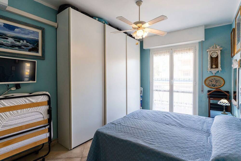 Apartamento entero, Acogedor apartamento para 4 personas con A/C, Wifi, balcón y mascotas permitida in Bordighera, Riviera di Ponente