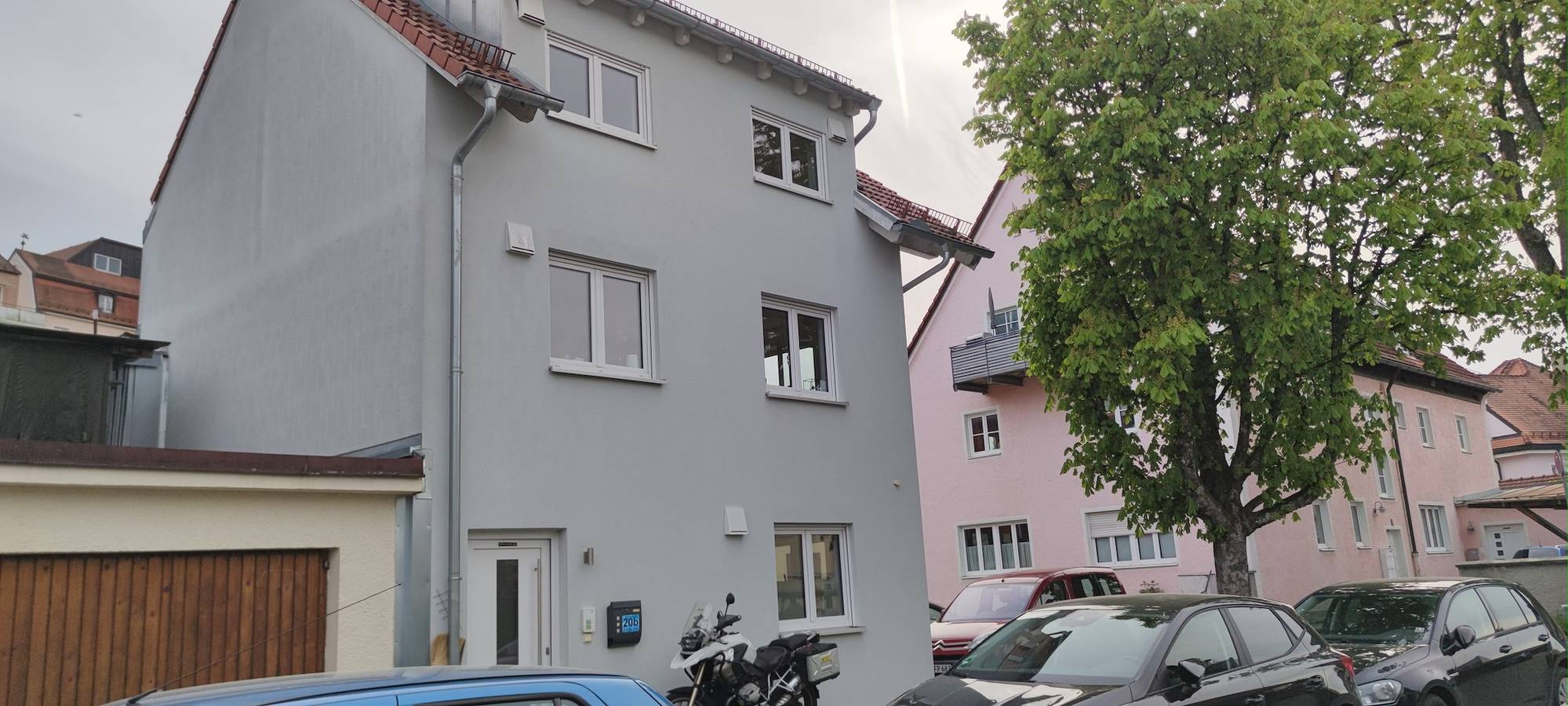 Ganze Ferienwohnung, Kleines Stadthaus - Ferienwohnung im Kleinen Stadthaus 35 qm im Erdgeschoss in Traunstein, Chiemgauer Alpen
