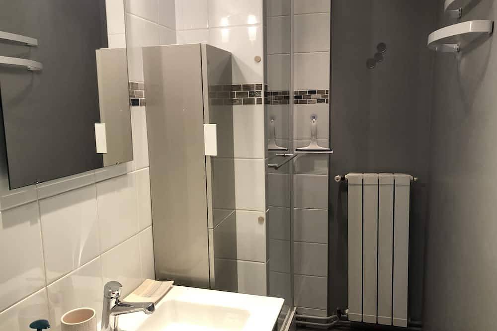 Appartement entier, Bel appartement lumineux à Valence dans quartier calme et résidentiel in Valence, Région de Valence
