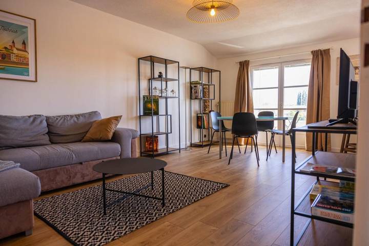 Gîte pour 4 personnes, avec vue et balcon à Tournus - 2