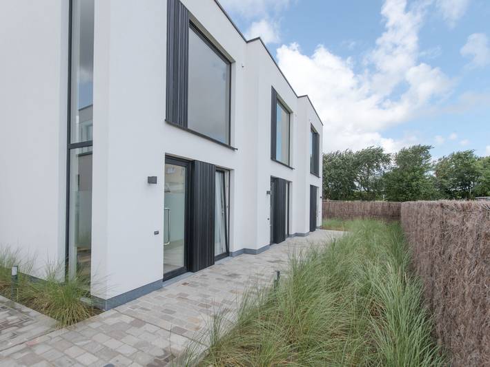 De Garnaal with parking in Bredene, Belgische Kust