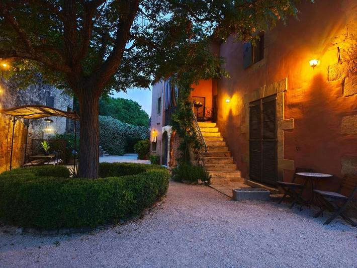 Gîte pour 2 personnes, avec jardin et piscine à Argilliers - 3