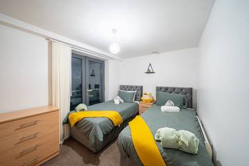 Apartment for 6 People in Huddersfield, West Yorkshire, Photo 3