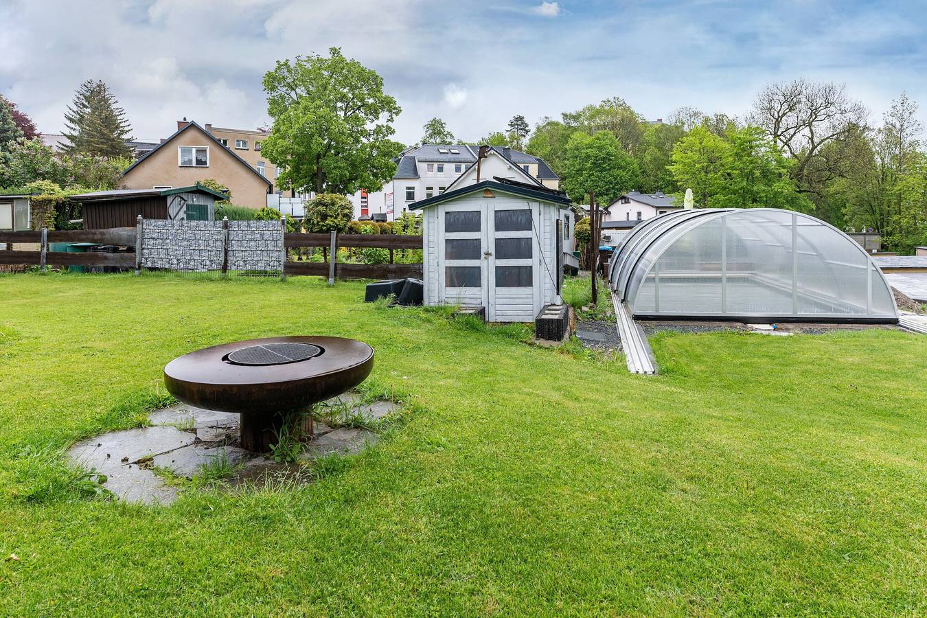 Ganze Wohnung, Apartment im "Herrenhaus Auerbach oberen Teils" - mit Pool,Terrasse, Garten und Wlan in Auerbach, Chemnitz und Umgebung