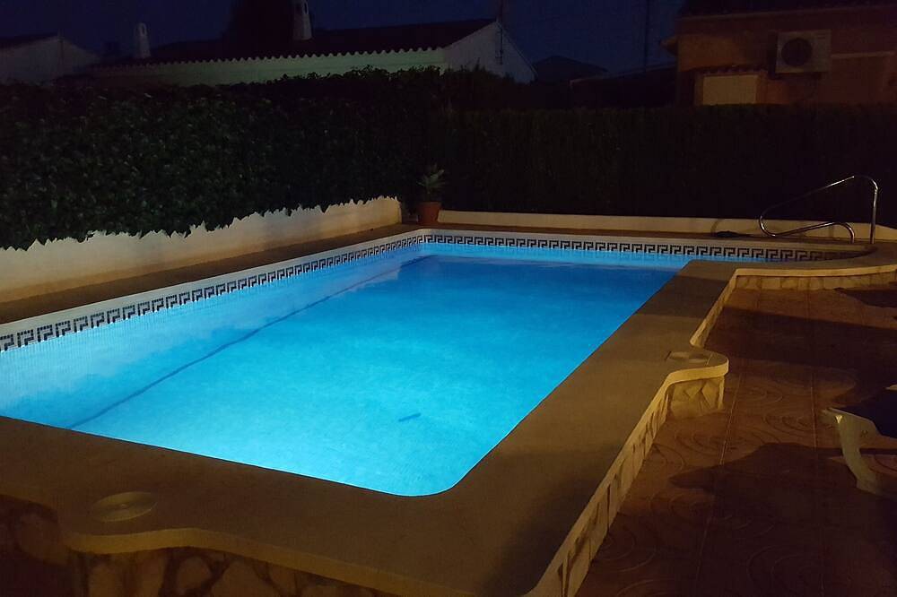 Prachtige Villa, Wifi, air-conditioning, privé zwembad, 8 personen in Les Tres Cales, Terres de l'Ebre
