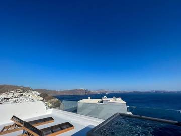 Chambre d’hôte pour 2 personnes, avec terrasse et vue à Oia