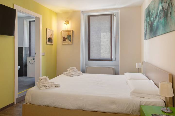 Holiday Home 'Verde' with Mountain View, Wi-Fi and Air Conditioning in Torchione-Moia, Albosaggia