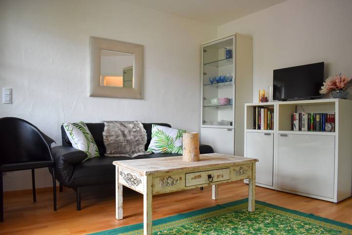 Ferienwohnung für 2 Personen, mit Seeblick und Garten sowie Sauna in Chieming - 3