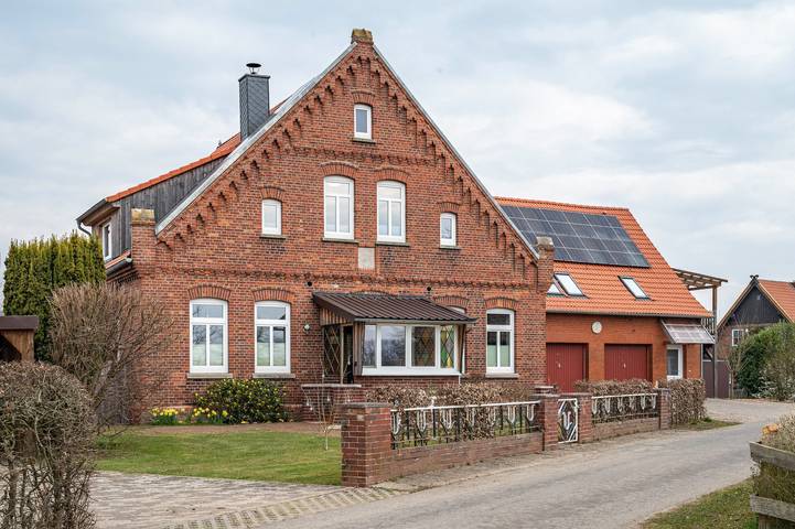 Ferienwohnung für 5 Personen, mit Garten in der Lüneburger Heide