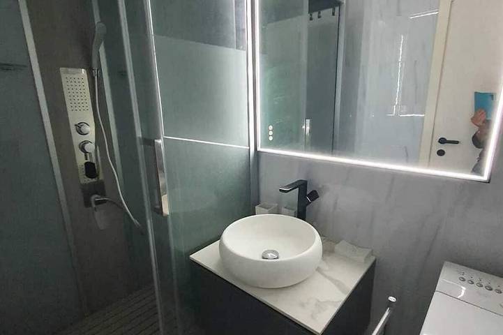 Ganze Wohnung, Waterfront apartment in Le Trayas, Saint-Raphaël